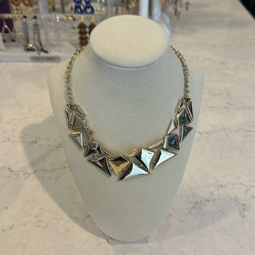 WHBM gold tone triangles costume necklace
